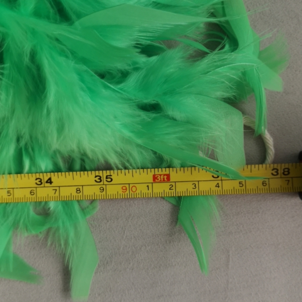 Feather Boa - Picture 5 of 5